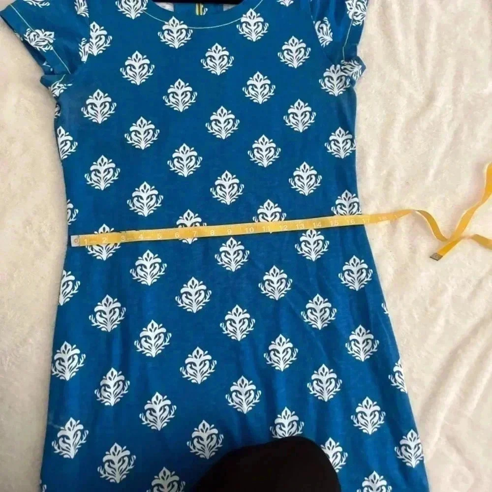 Hatley Nellie Dress with fleur de lis pattern size M - Picture 8 of 9